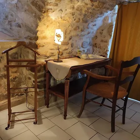 Et Du Clocher Bed and breakfast